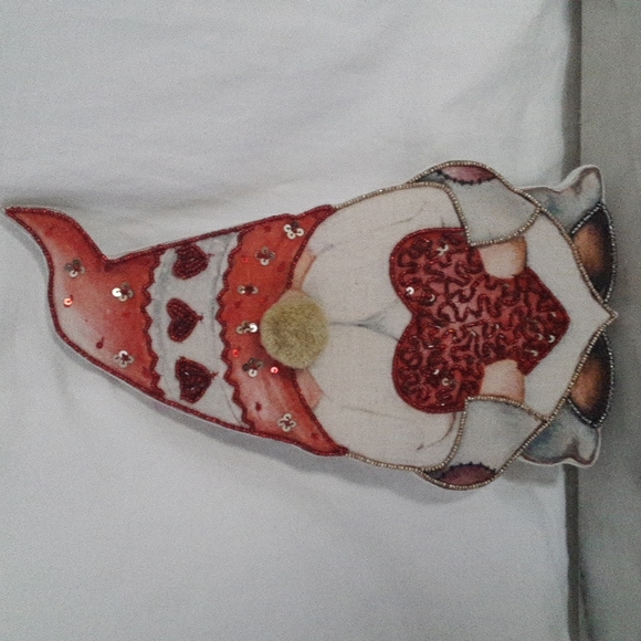 Gnome with Heart Valentine's  Day Fabric MDF Beaded Wall Plaque New - Picture 1 of 4